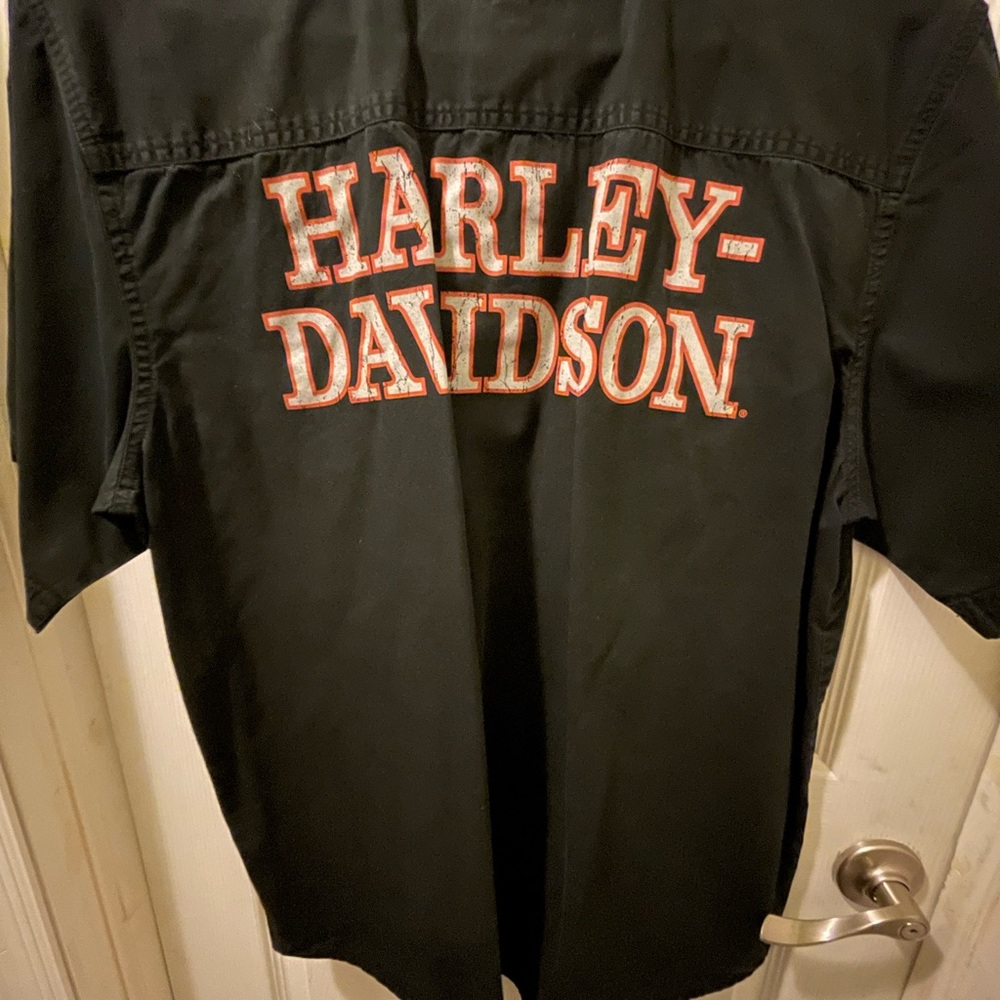 Men’s large Harley Davidson shirt - Picture 2 of 2